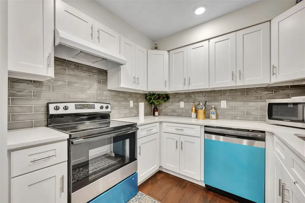 1221 Elinore Drive Orlando FL 32808