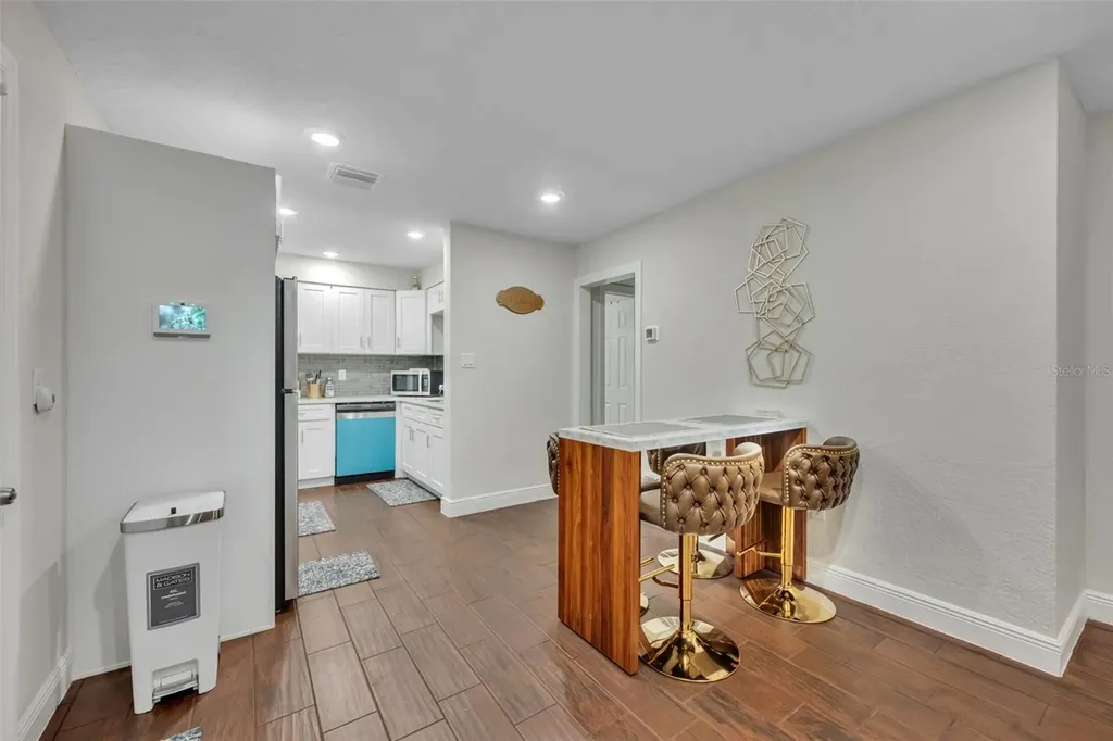 1221 Elinore Drive Orlando FL 32808