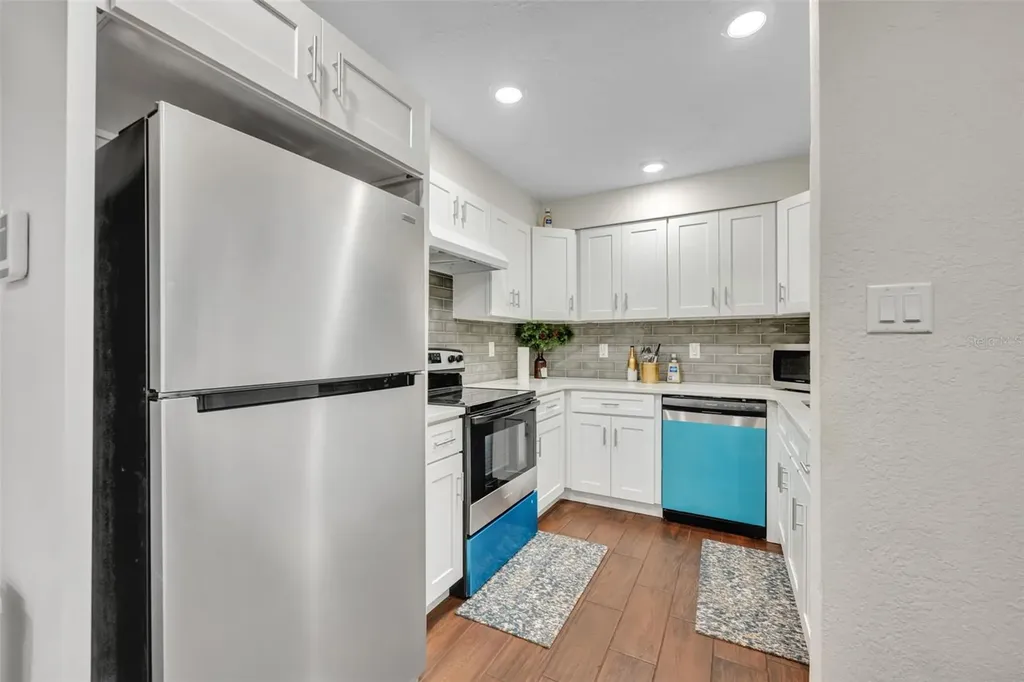 1221 Elinore Drive Orlando FL 32808