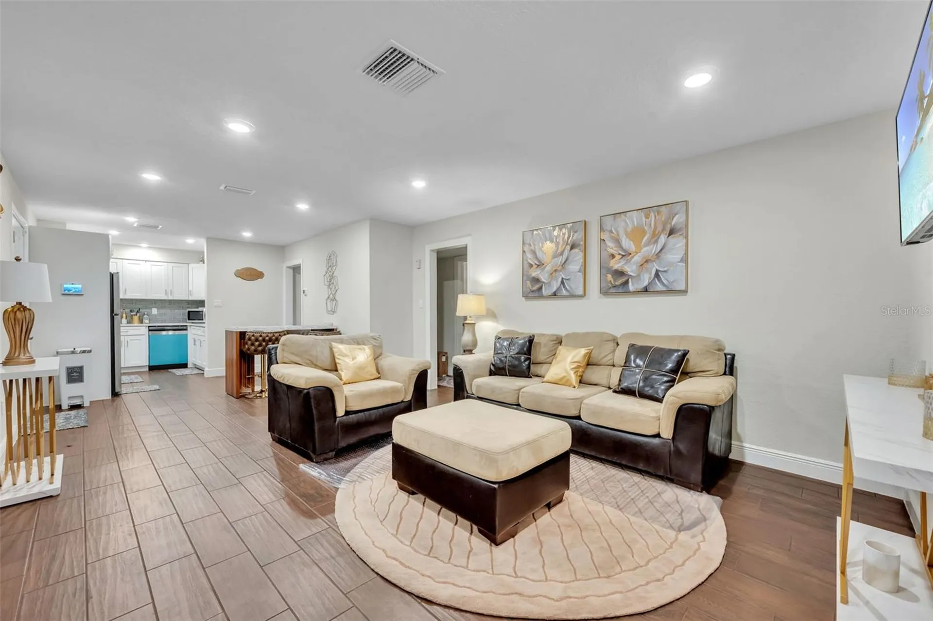 1221 Elinore Drive Orlando FL 32808