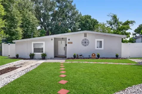 1221 Elinore Drive Orlando FL 32808