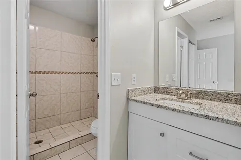 301 Regal Park Drive Valrico FL 33594