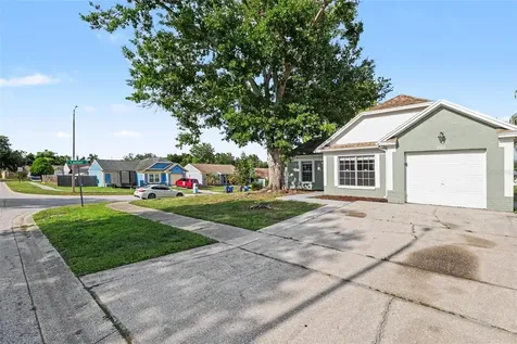 301 Regal Park Drive Valrico FL 33594