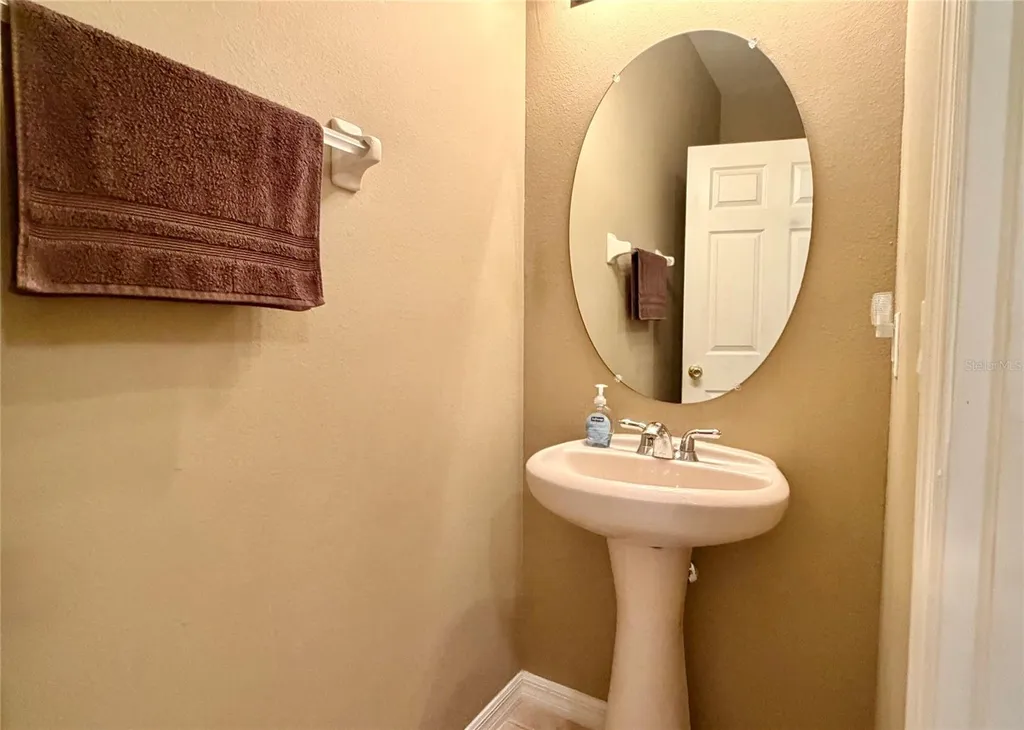 1720 Retreat View Circle Sanford FL 32771
