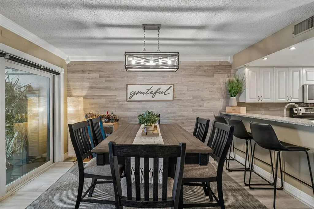 820 Symphony Isles Boulevard Apollo Beach FL 33572