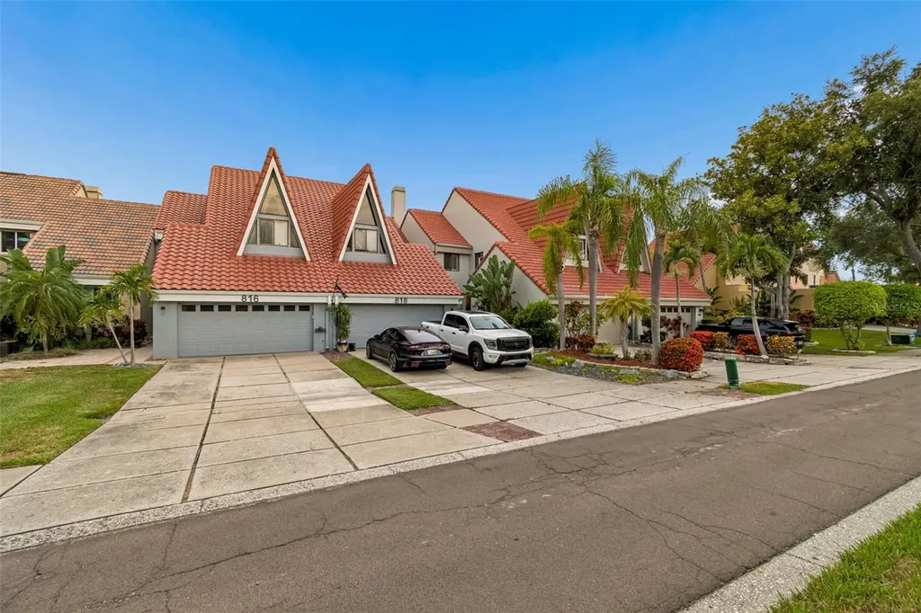 820 Symphony Isles Boulevard Apollo Beach FL 33572