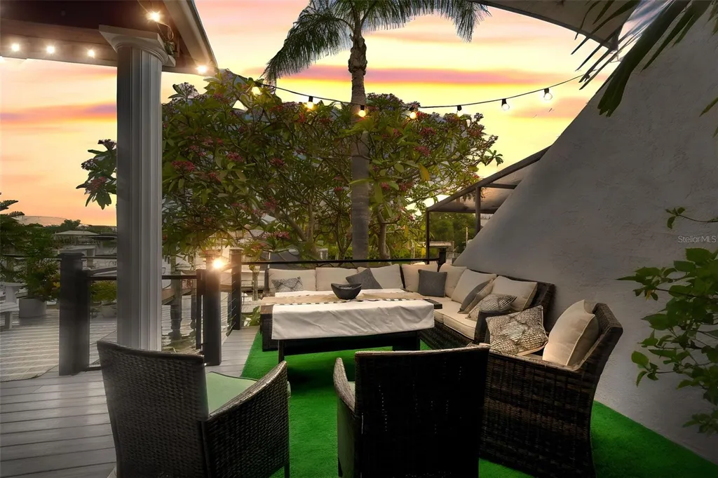 820 Symphony Isles Boulevard Apollo Beach FL 33572