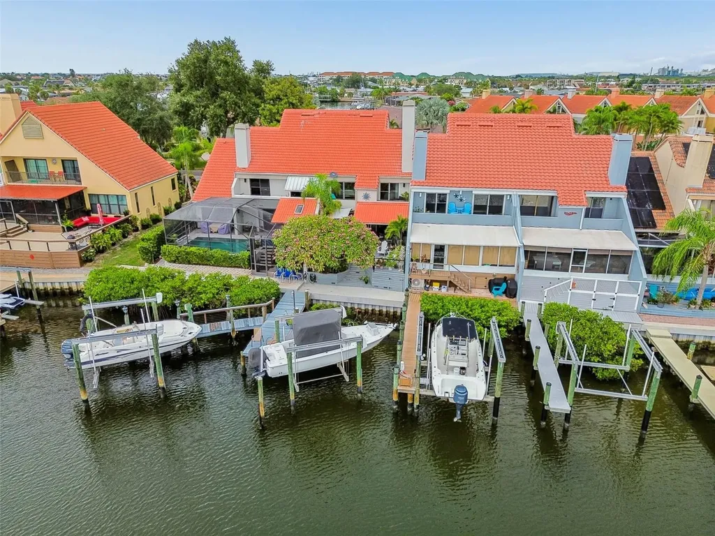 820 Symphony Isles Boulevard Apollo Beach FL 33572