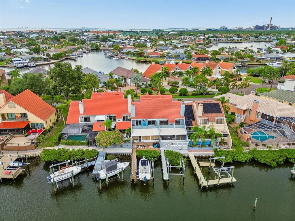820 Symphony Isles Boulevard Apollo Beach FL 33572