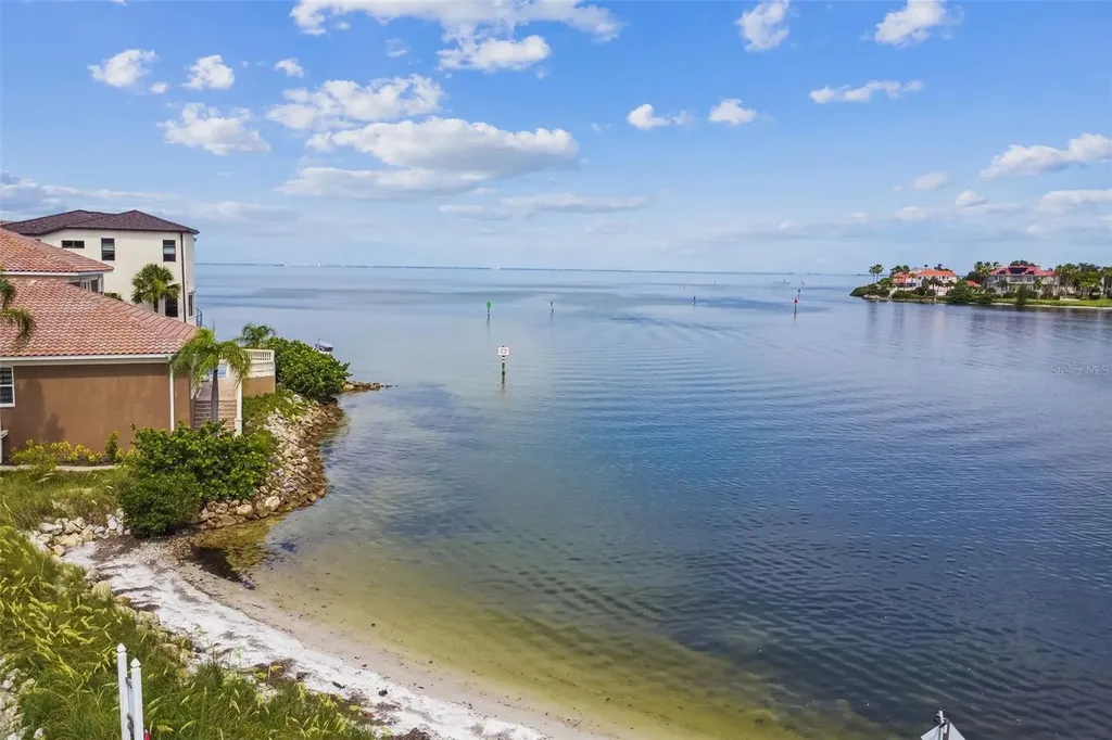 820 Symphony Isles Boulevard Apollo Beach FL 33572