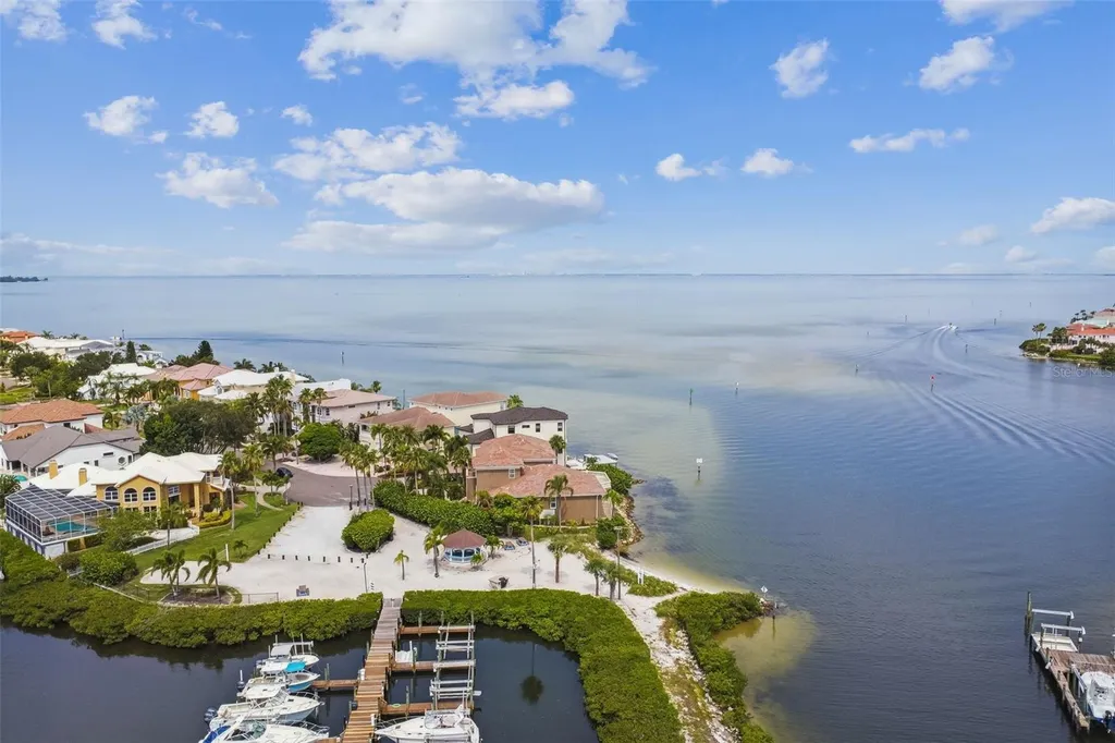 820 Symphony Isles Boulevard Apollo Beach FL 33572