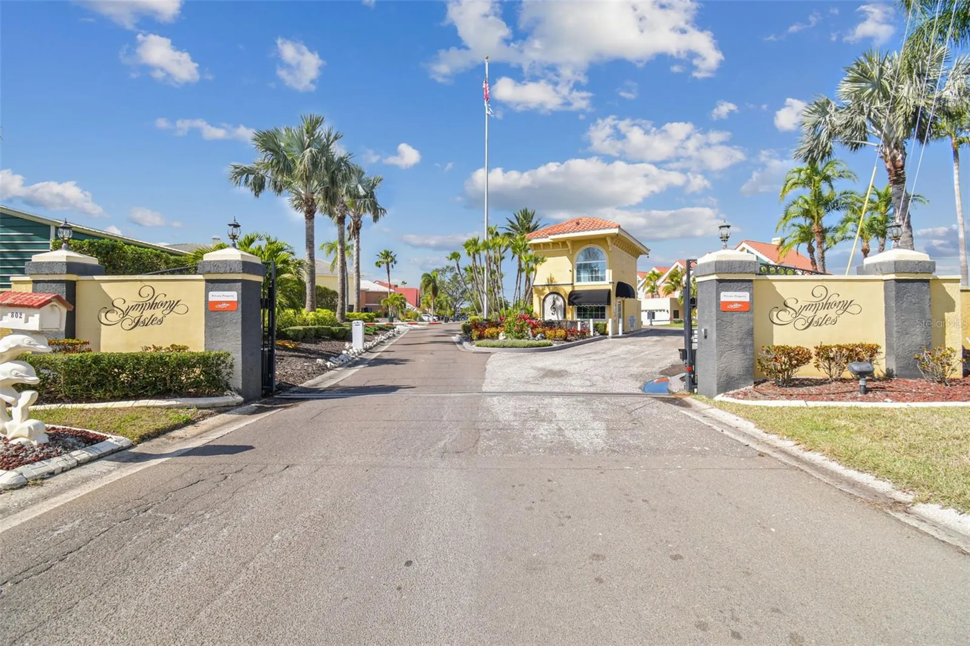 820 Symphony Isles Boulevard Apollo Beach FL 33572