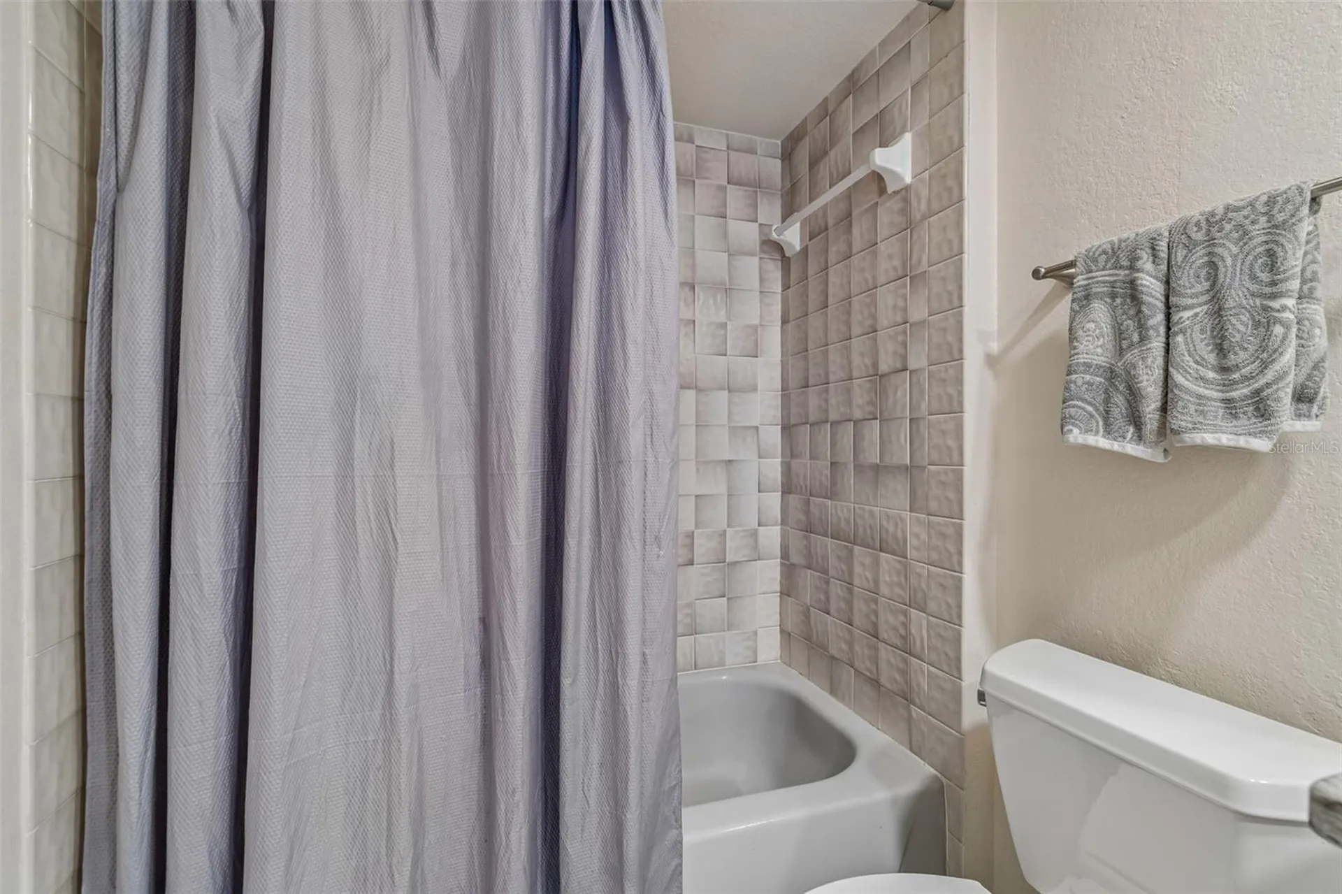 820 Symphony Isles Boulevard Apollo Beach FL 33572