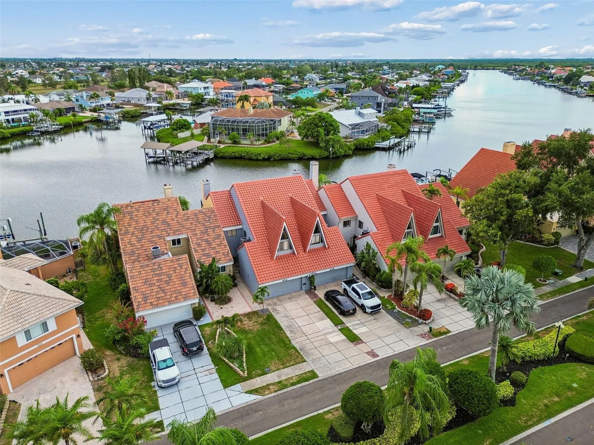 820 Symphony Isles Boulevard Apollo Beach FL 33572