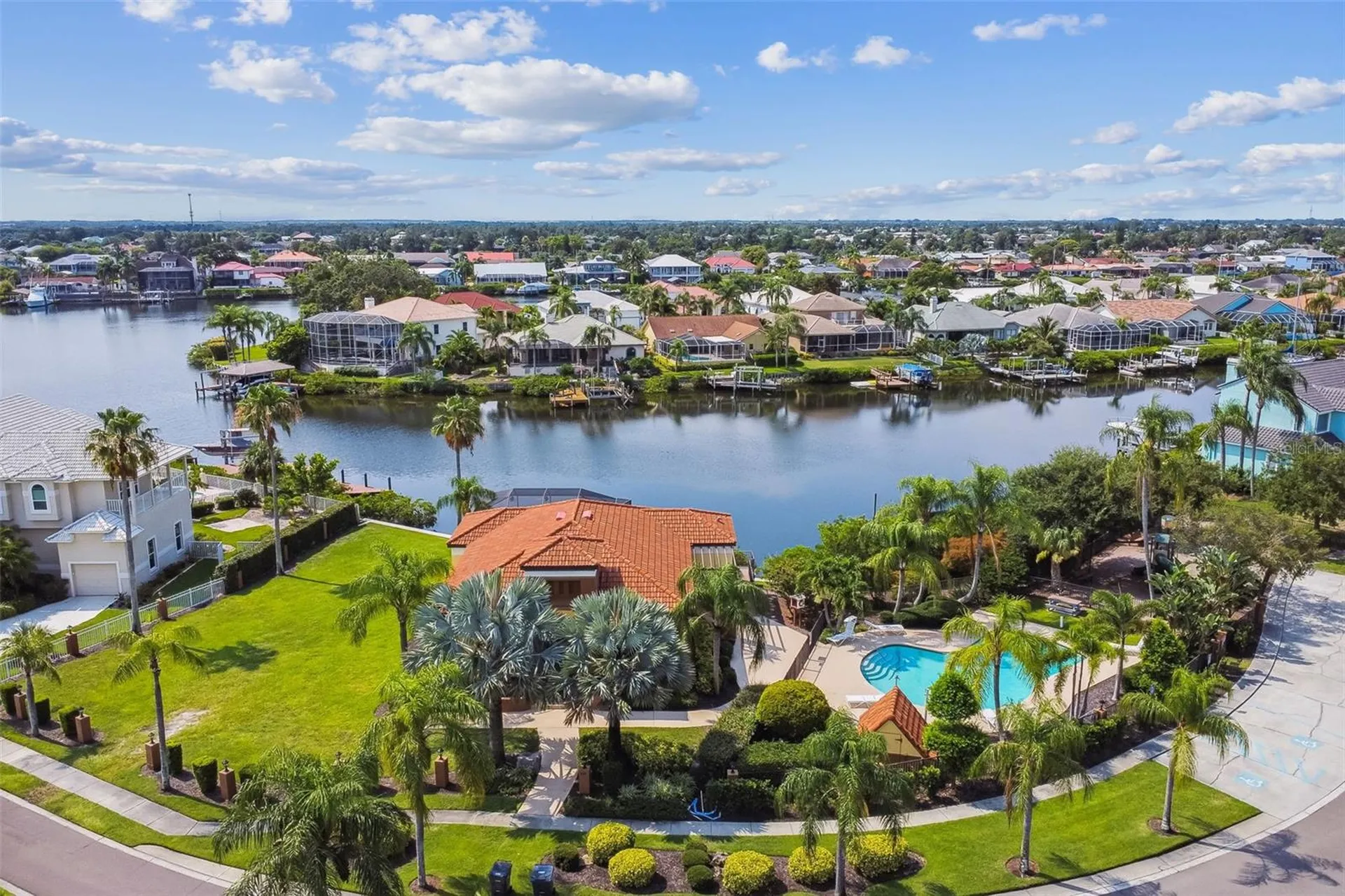 820 Symphony Isles Boulevard Apollo Beach FL 33572