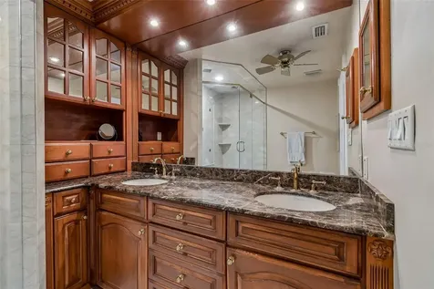 820 Symphony Isles Boulevard Apollo Beach FL 33572