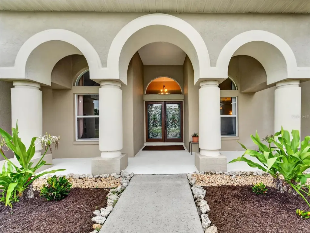 13020 Shadow Run Boulevard Riverview FL 33569