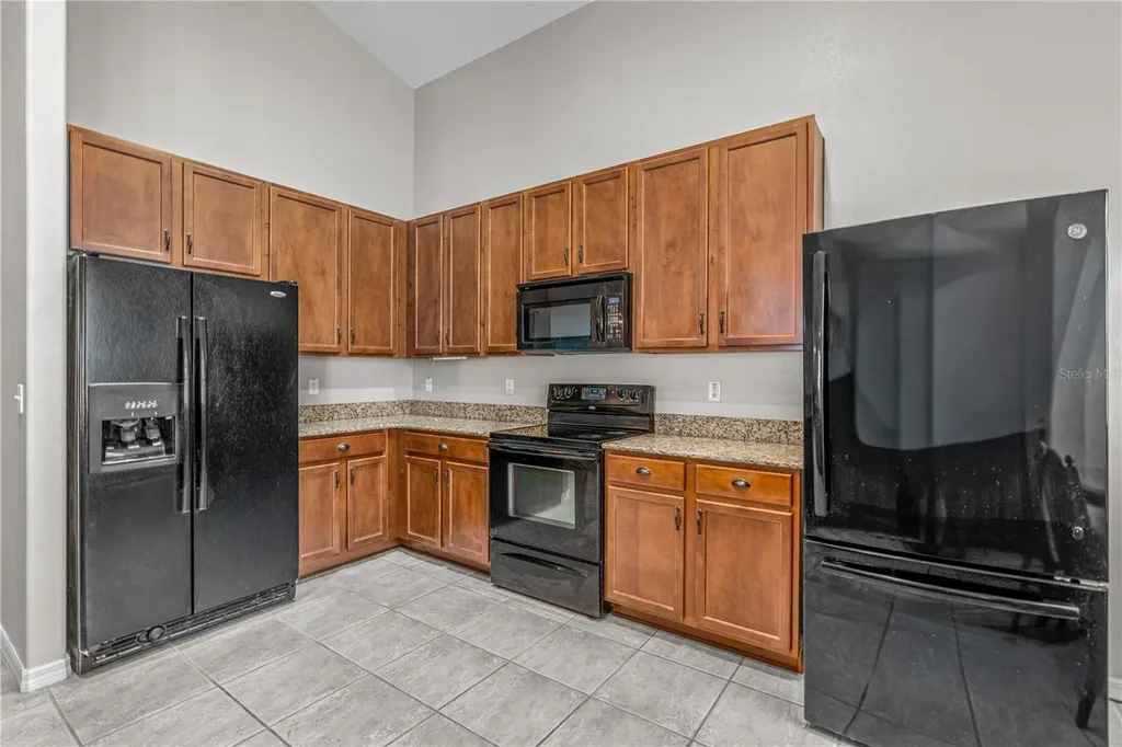 511 Safe Harbor Drive Edgewater FL 32141