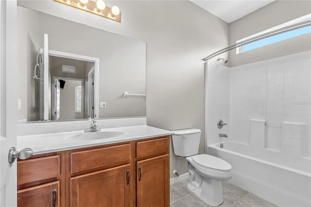 511 Safe Harbor Drive Edgewater FL 32141