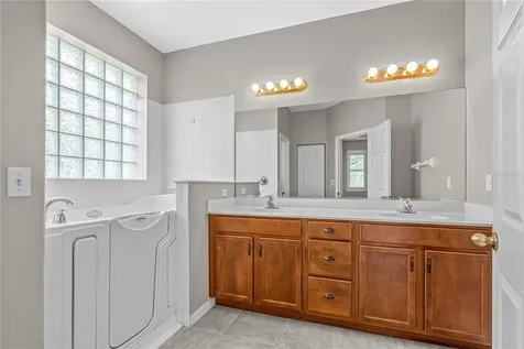 511 Safe Harbor Drive Edgewater FL 32141