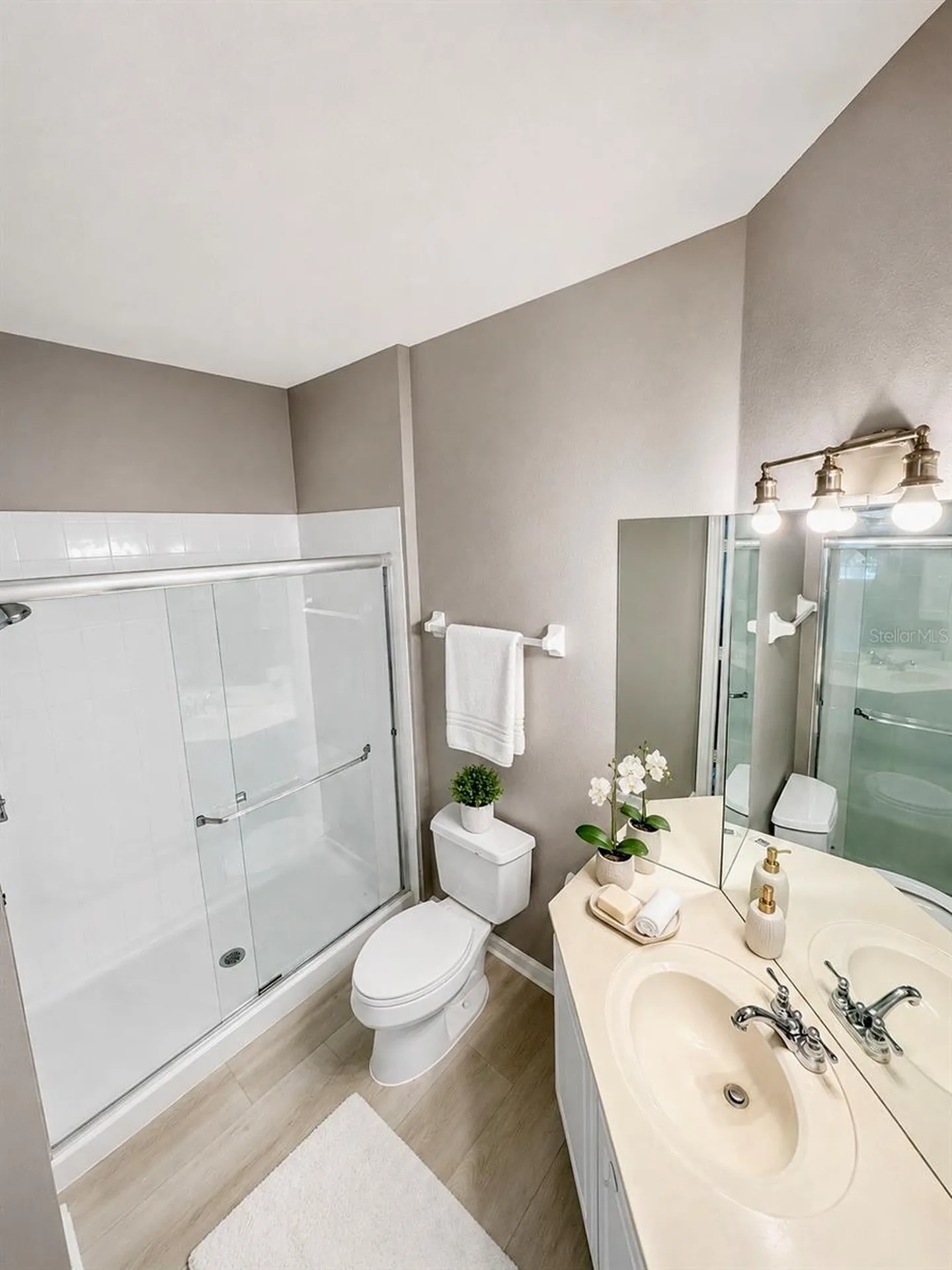 3332 Robert Trent Jones Drive Orlando FL 32835