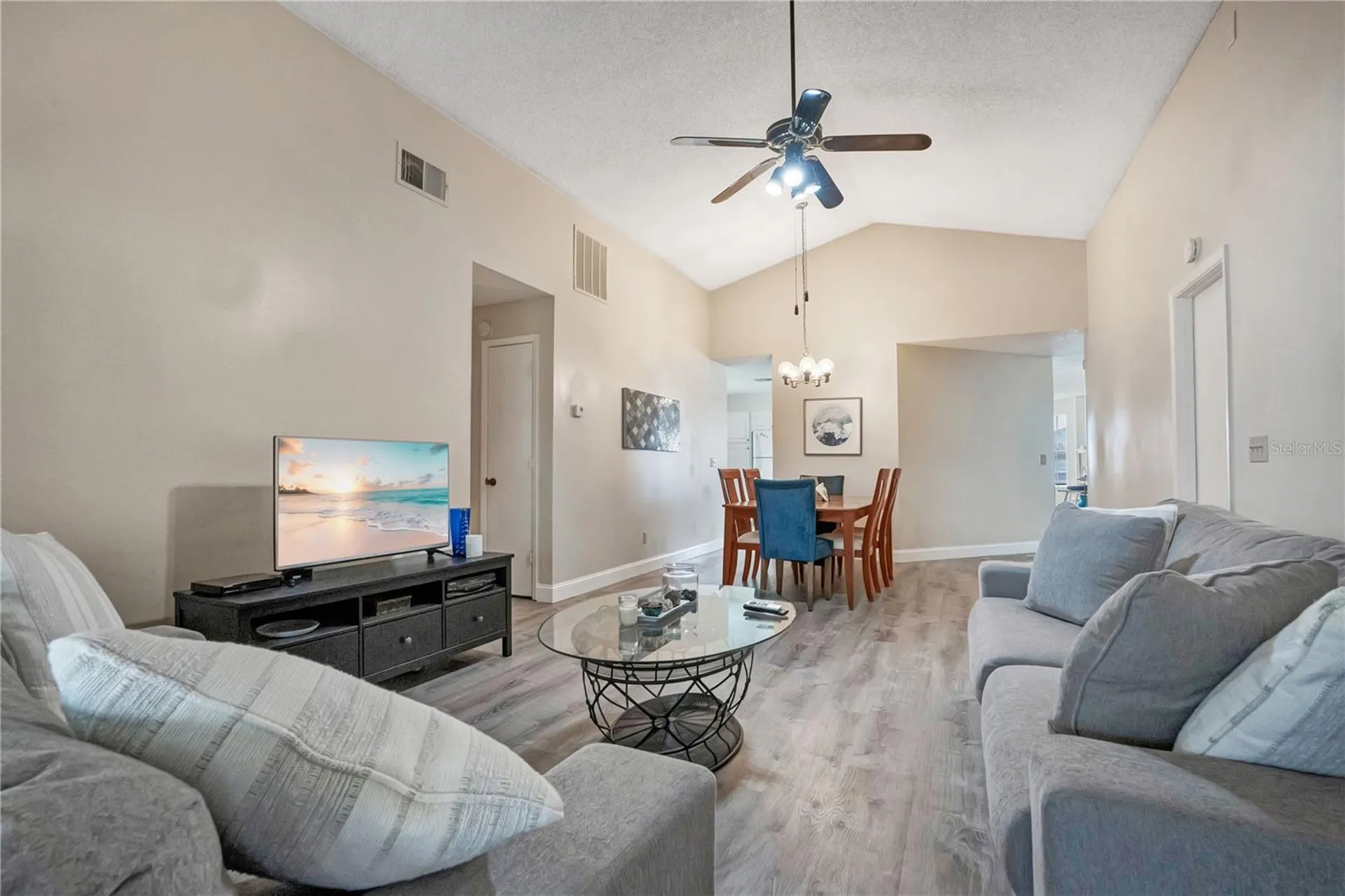 13038 Los Angeles Woods Lane Orlando FL 32824