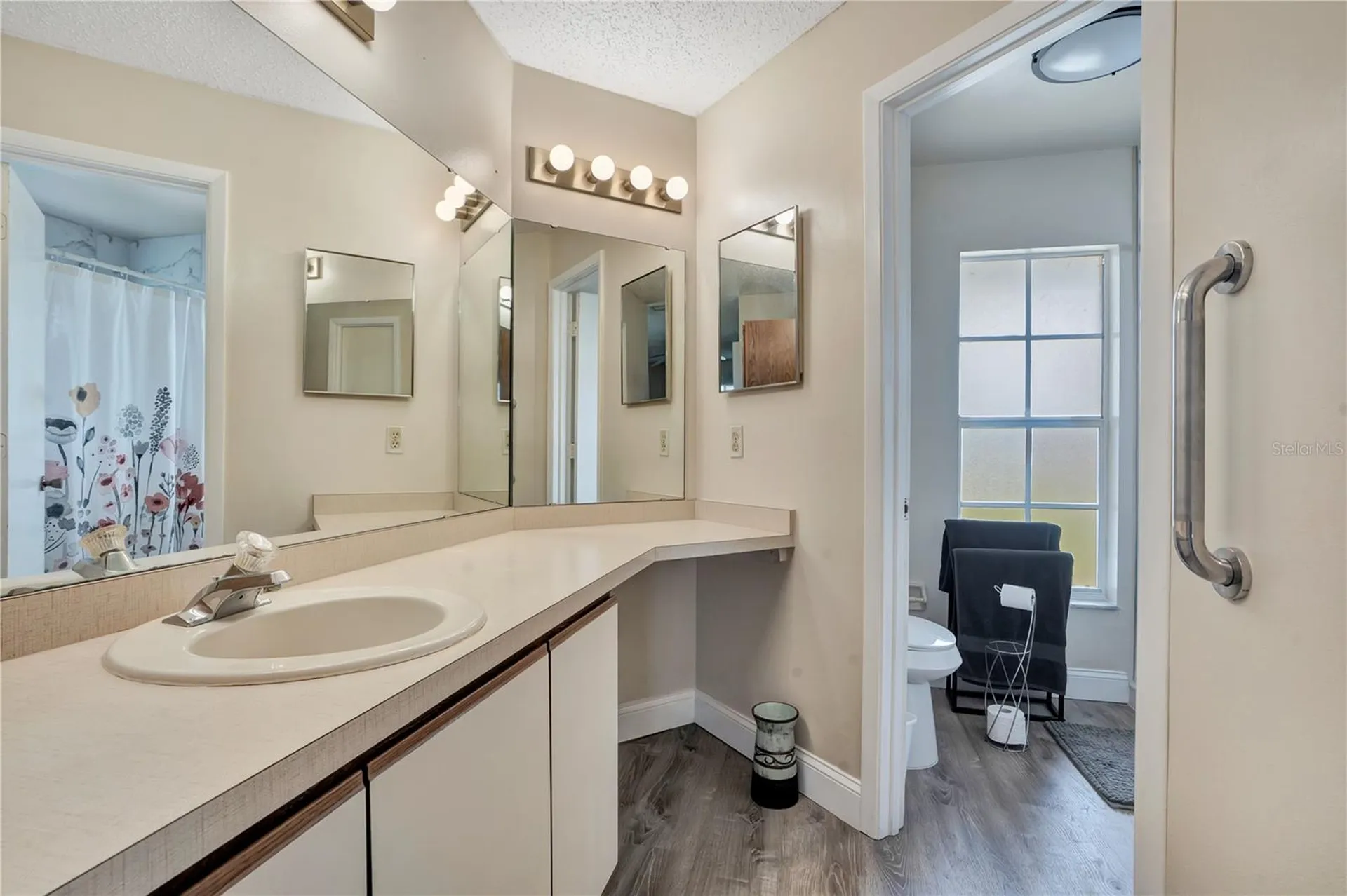 13038 Los Angeles Woods Lane Orlando FL 32824