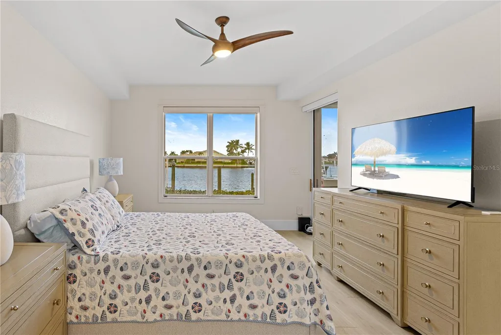 380 Stella Maris Drive N Naples FL 34114