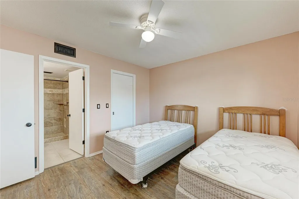 220 Santa Maria Street Venice FL 34285
