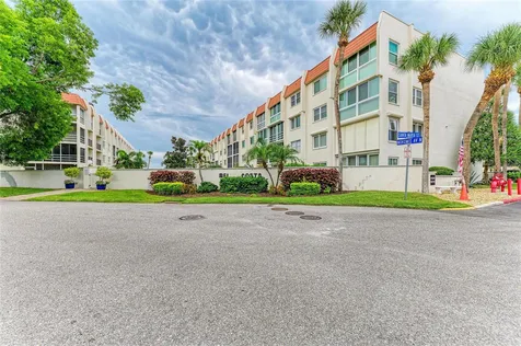 220 Santa Maria Street Venice FL 34285