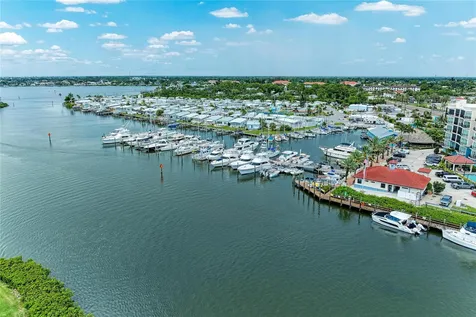 220 Santa Maria Street Venice FL 34285
