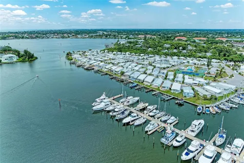 220 Santa Maria Street Venice FL 34285