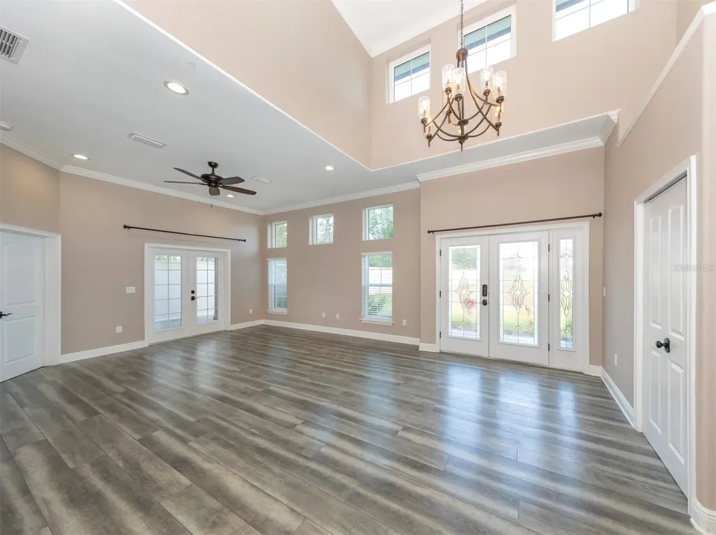 21004 Isola Bella Circle Venice FL 34292