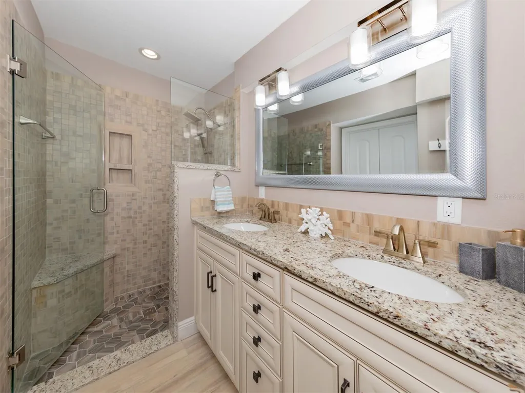 21004 Isola Bella Circle Venice FL 34292