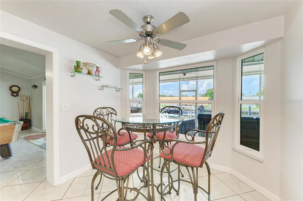9907 Royal Palm Drive Bradenton FL 34210