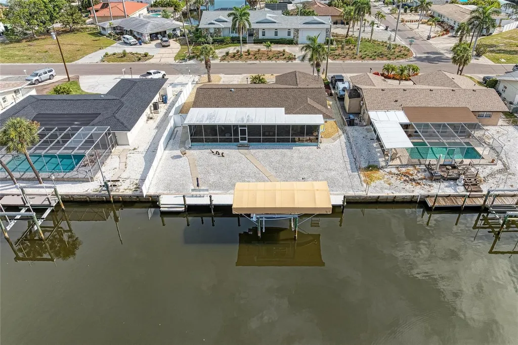 9907 Royal Palm Drive Bradenton FL 34210