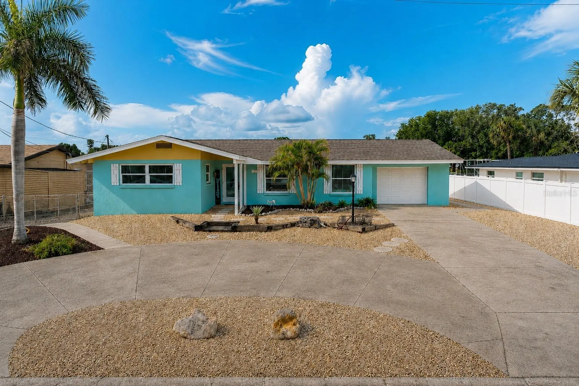 9907 Royal Palm Drive Bradenton FL 34210