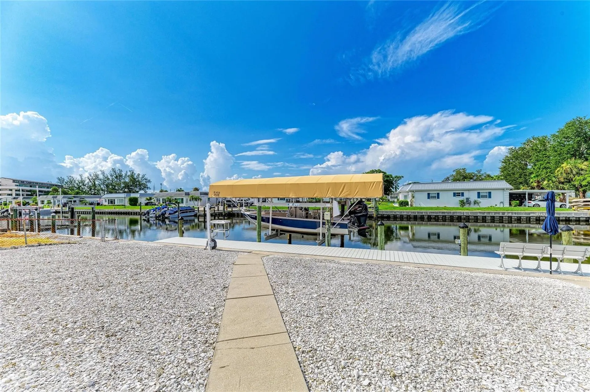 9907 Royal Palm Drive Bradenton FL 34210