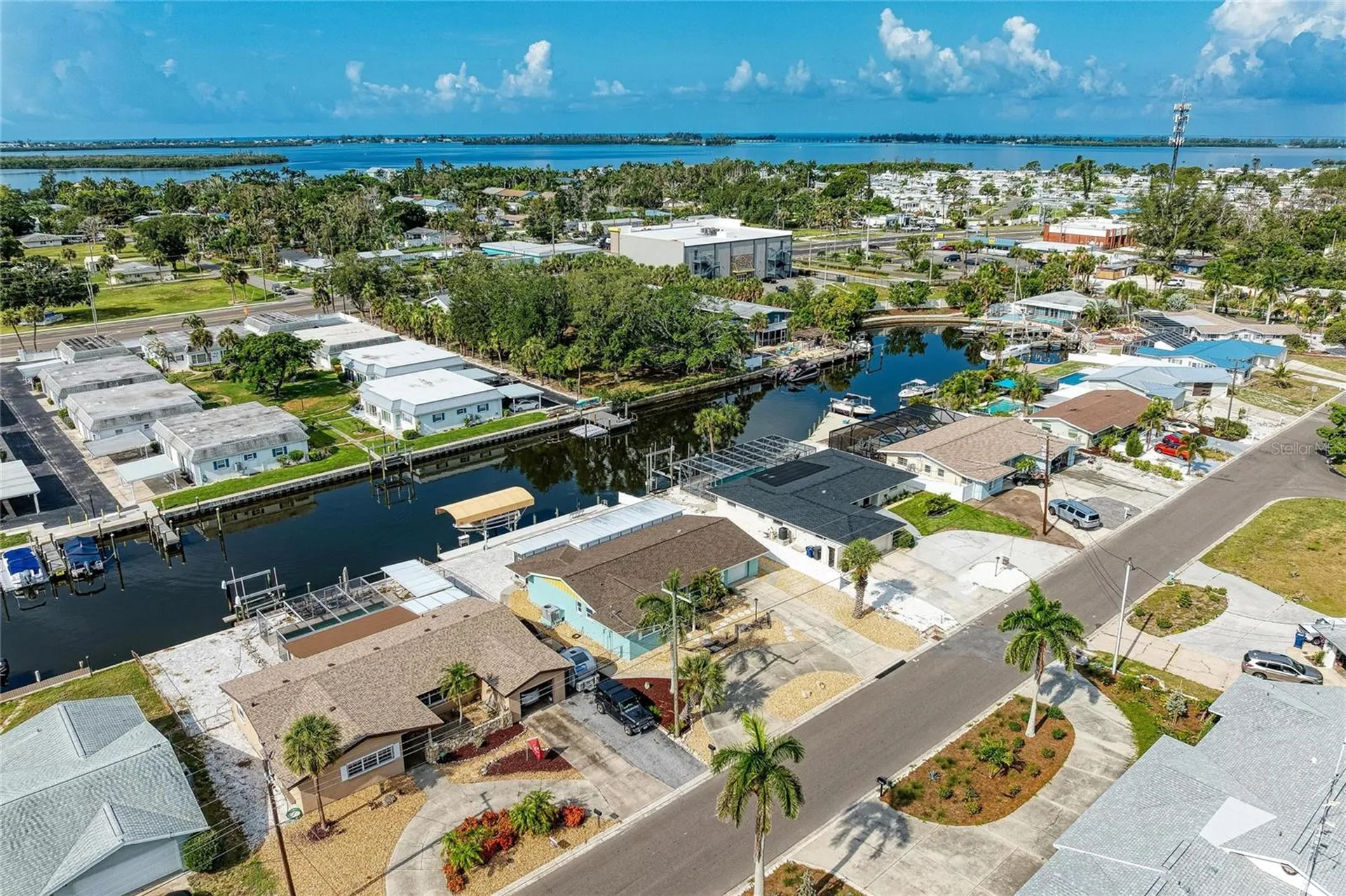 9907 Royal Palm Drive Bradenton FL 34210
