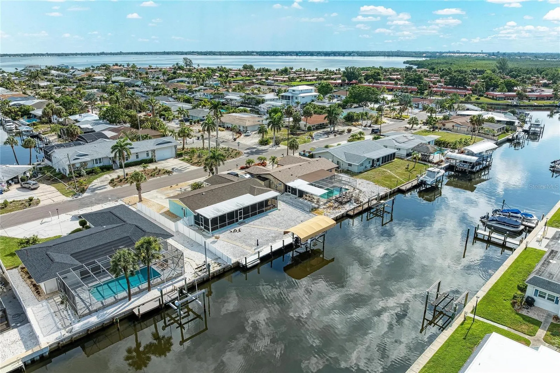 9907 Royal Palm Drive Bradenton FL 34210