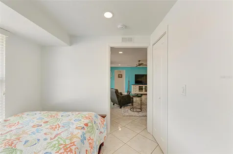 9907 Royal Palm Drive Bradenton FL 34210