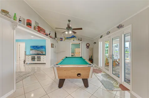 9907 Royal Palm Drive Bradenton FL 34210