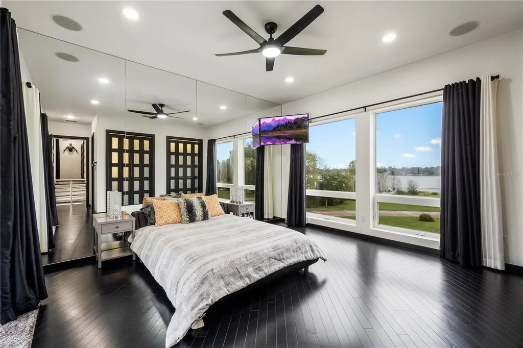 736 Lake Winnemissett Drive Deland FL 32724