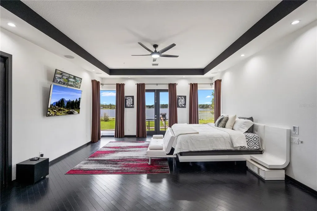 736 Lake Winnemissett Drive Deland FL 32724