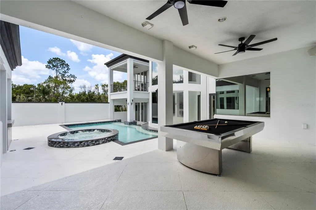 736 Lake Winnemissett Drive Deland FL 32724
