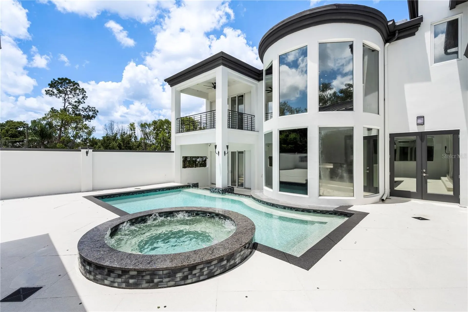 736 Lake Winnemissett Drive Deland FL 32724