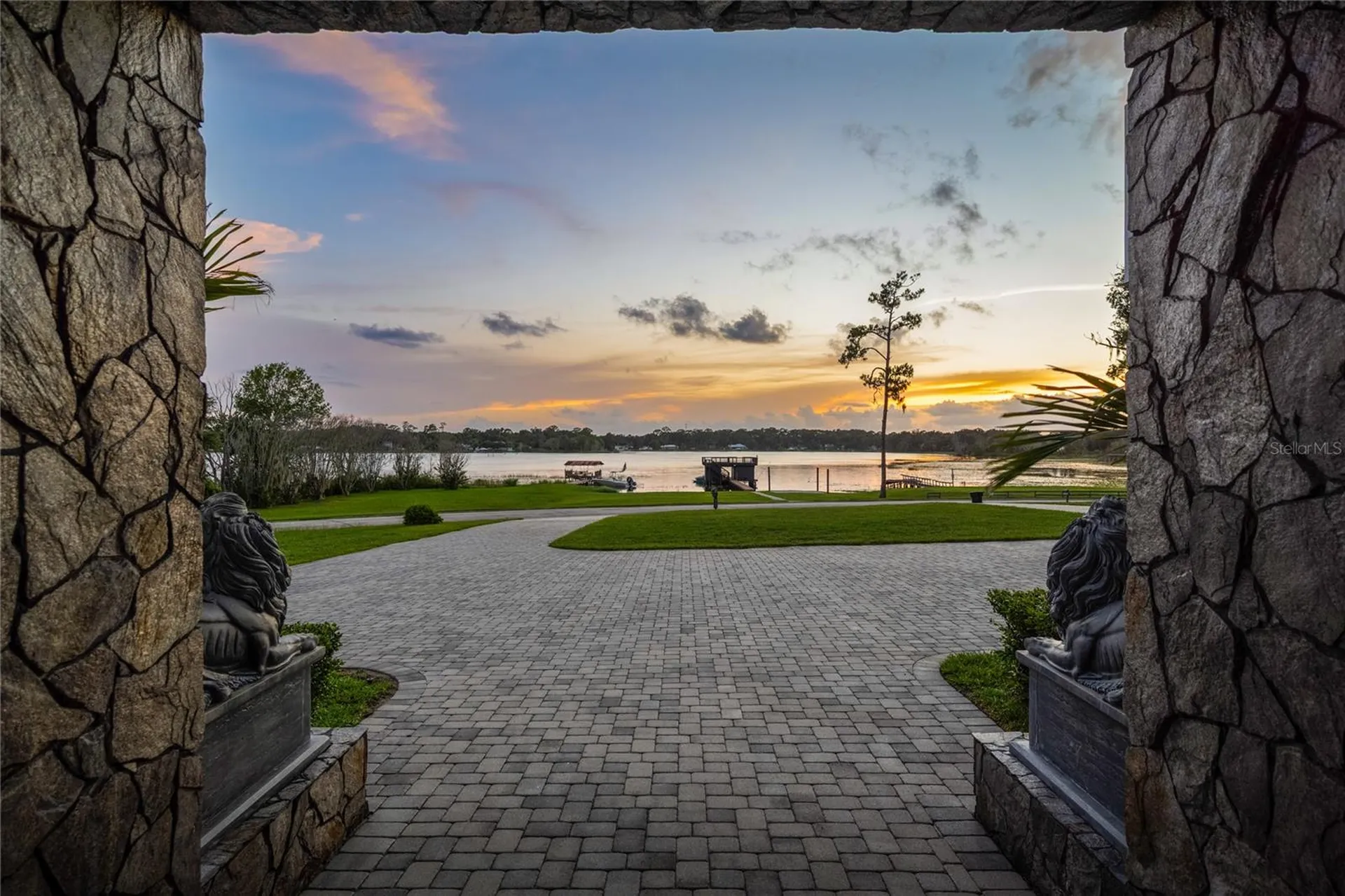 736 Lake Winnemissett Drive Deland FL 32724
