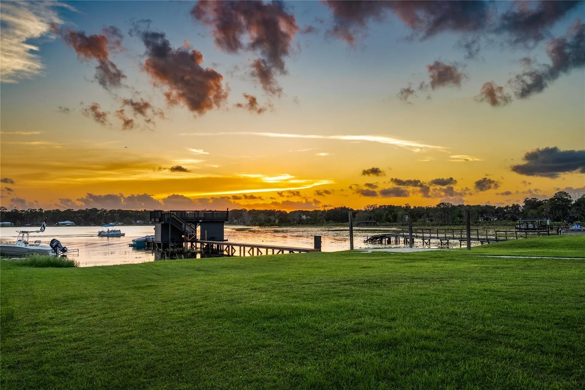 736 Lake Winnemissett Drive Deland FL 32724