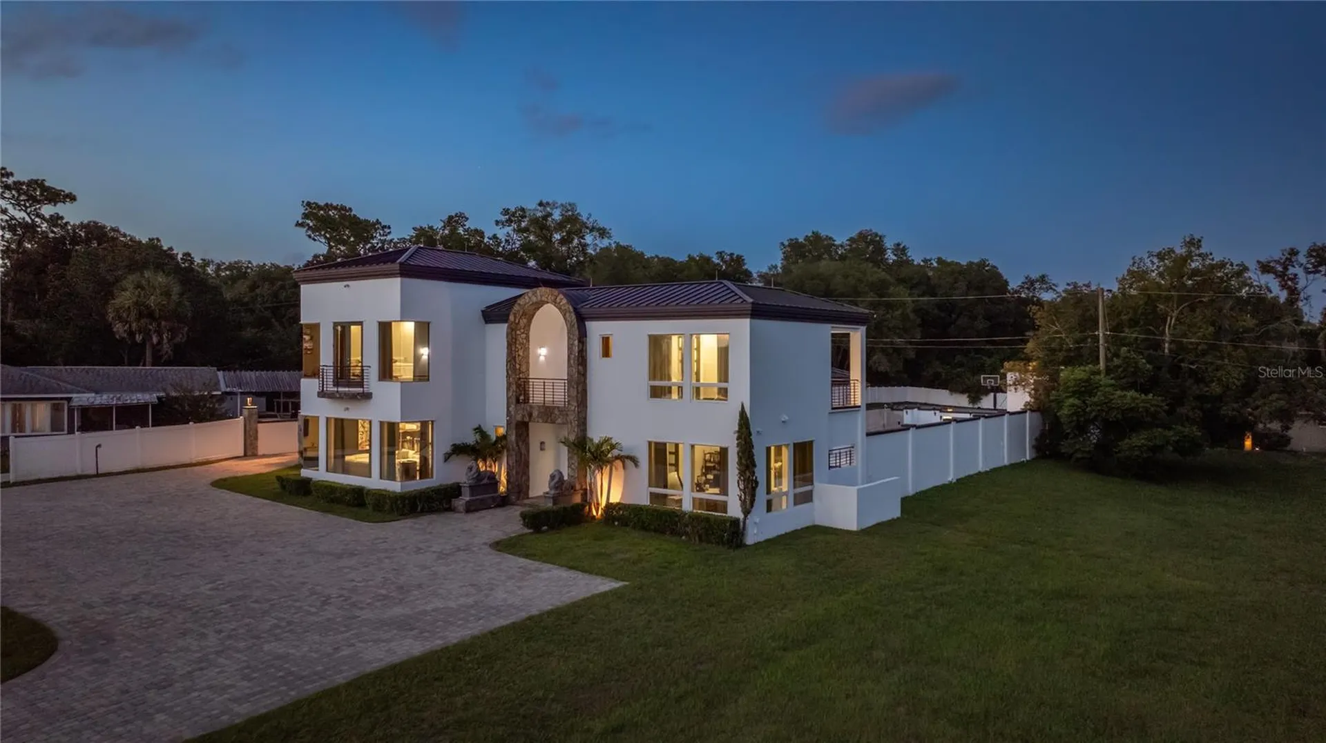 736 Lake Winnemissett Drive Deland FL 32724