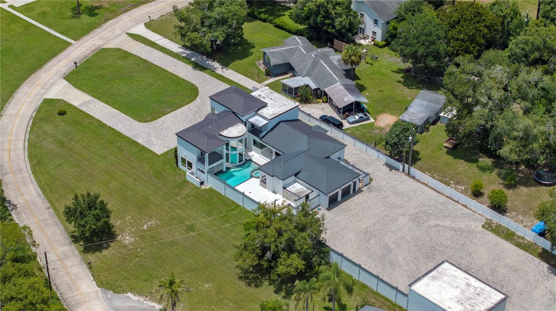 736 Lake Winnemissett Drive Deland FL 32724